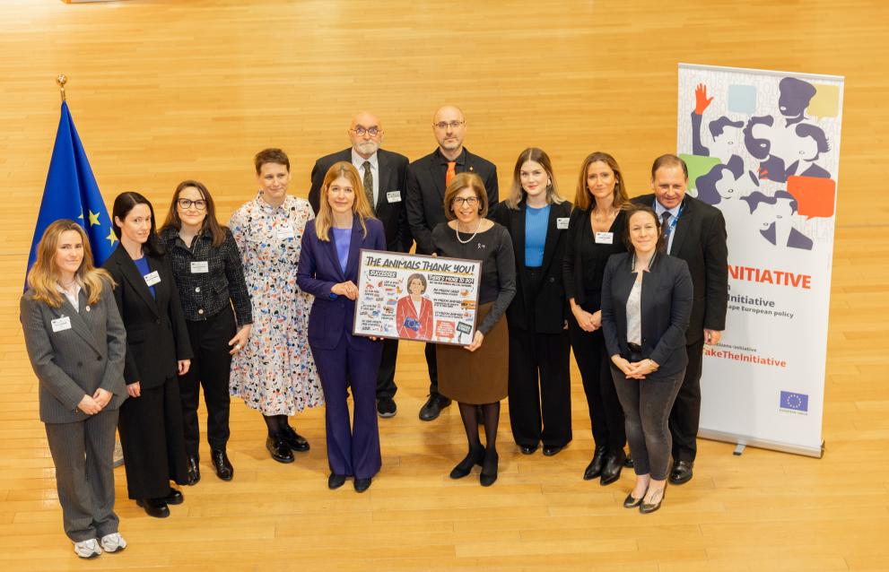 Visit of representatives of the European Citizens' Initiative "Fur Free Europe" to the European Commission